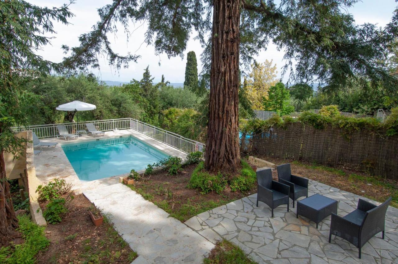 Villa Serena Nisaki  Extérieur photo